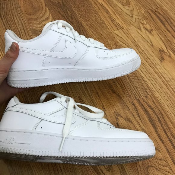 air forces white size 7